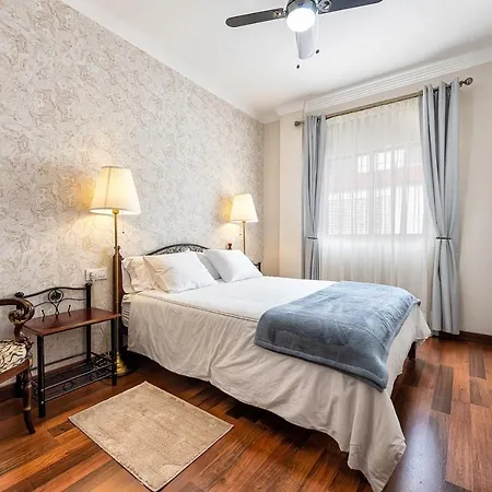 En El Centro, Mesa Y Lopez Appartement *